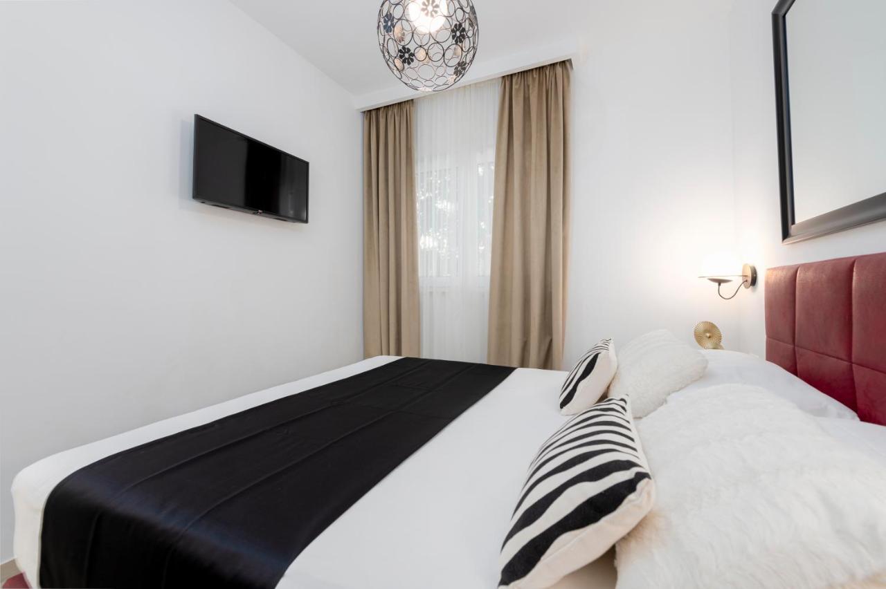 New Deluxe Jacuzzi Apartment Ana Дубровник Екстериор снимка